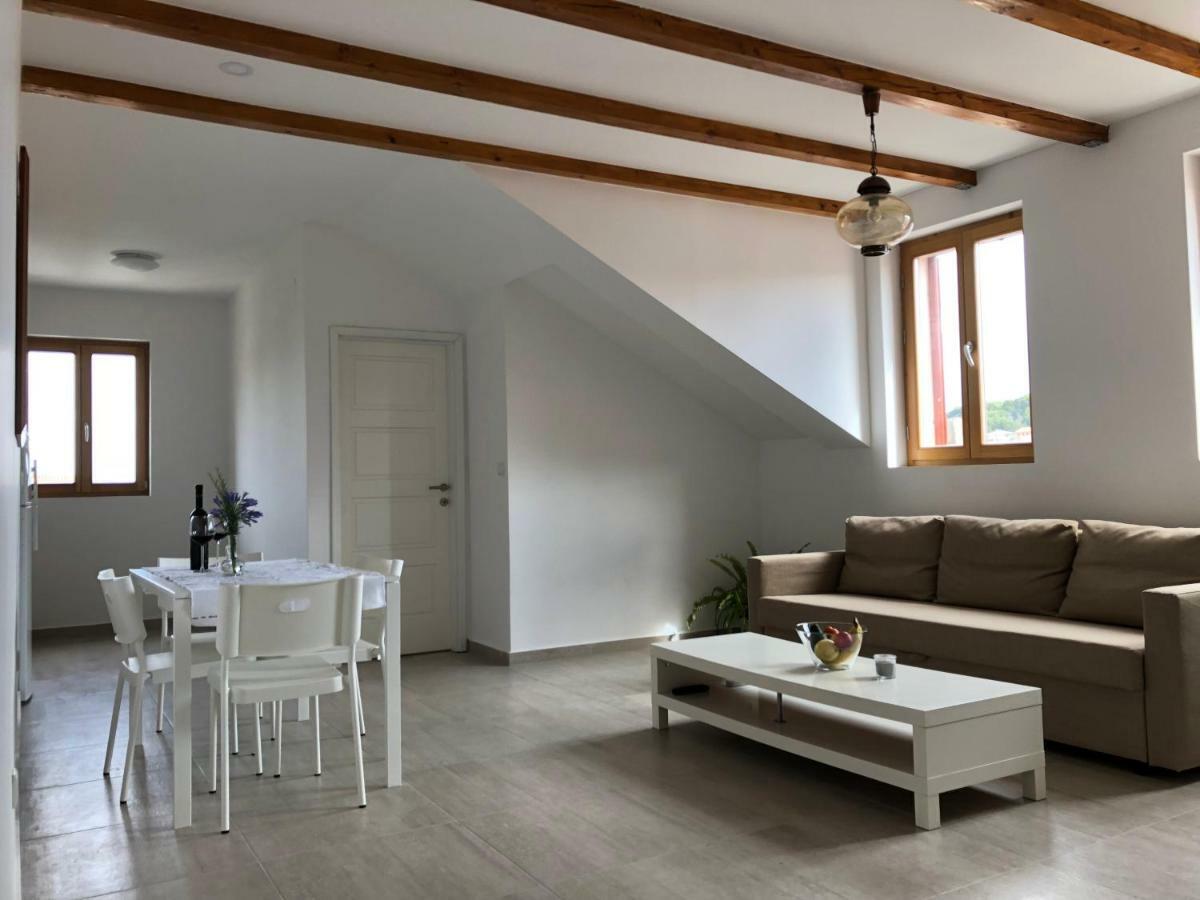Buga Apartment In Center Of Mali Losinj Ngoại thất bức ảnh