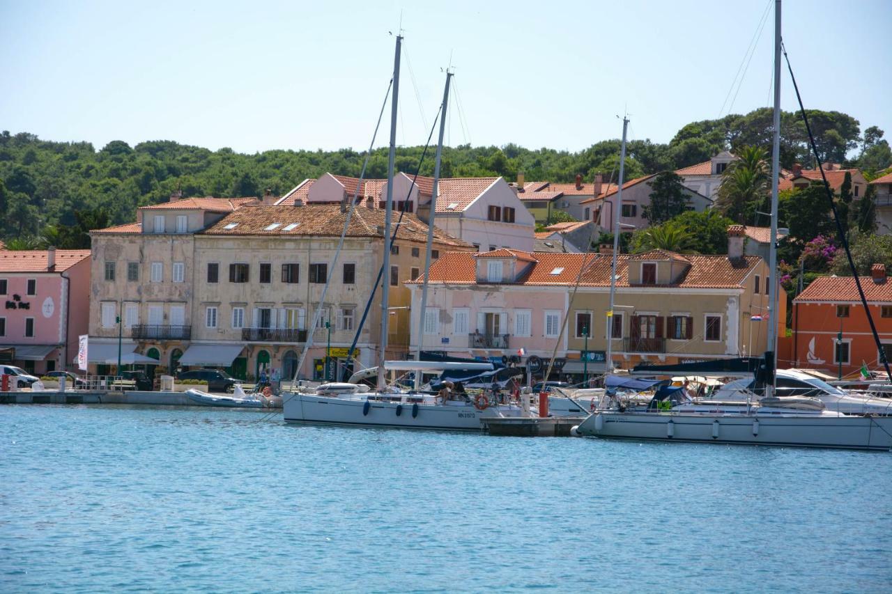 Buga Apartment In Center Of Mali Losinj Ngoại thất bức ảnh